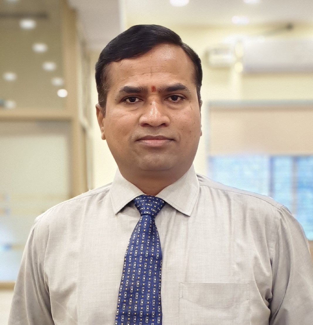 Dr. Narsimhulu Siddula, Associate Professor